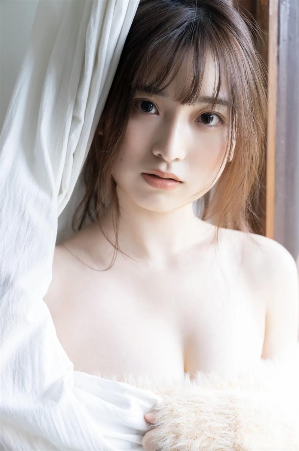 [FRIDAY] 2023.02.02 斎藤愛莉 オール未公開19カット-漫画客