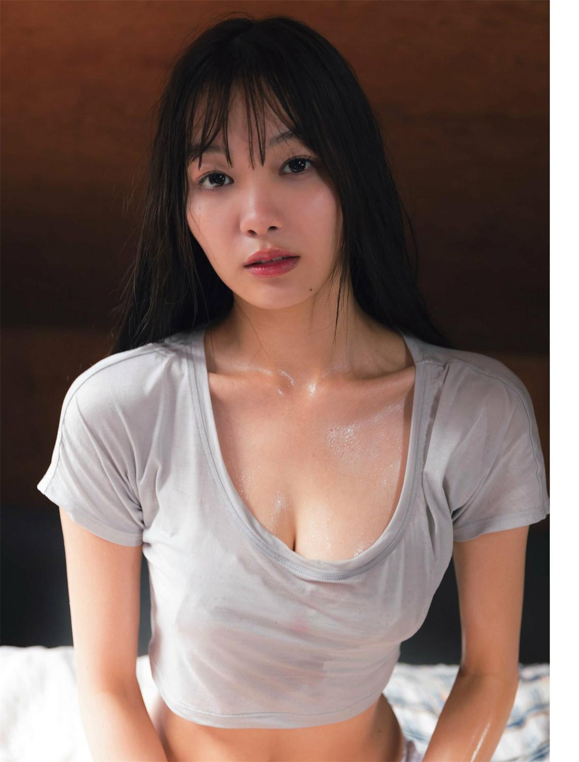 [FLASH] 2023.10.17-24 No.1706 森元流那 新藤まなみ 吉澤遥奈 鈴原すず 風吹ケイ 斎藤恭代 込山榛香 山手梨愛-漫画客