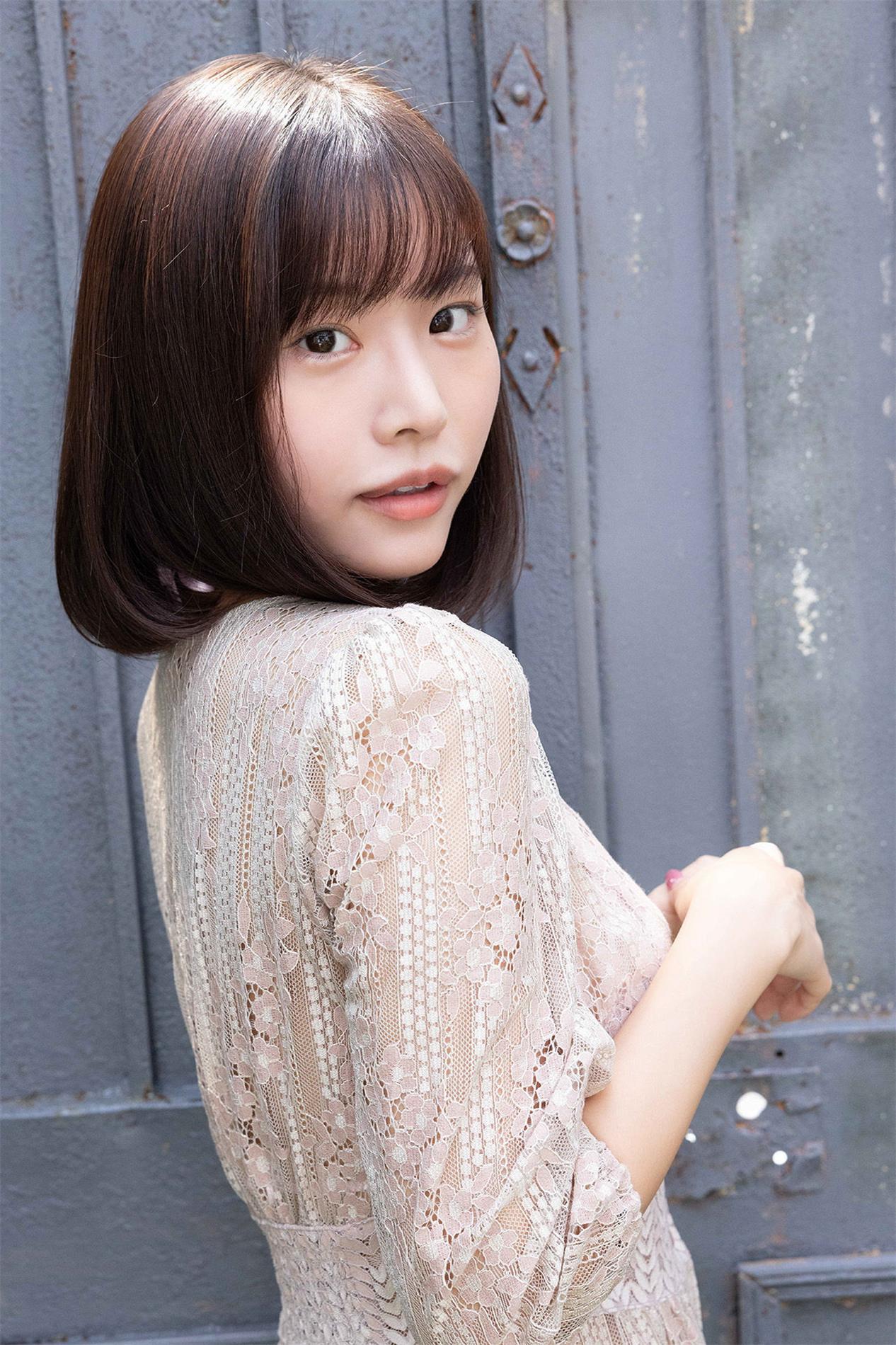 本郷愛　ラブ！ アサ芸SEXY女優写真集-漫画客