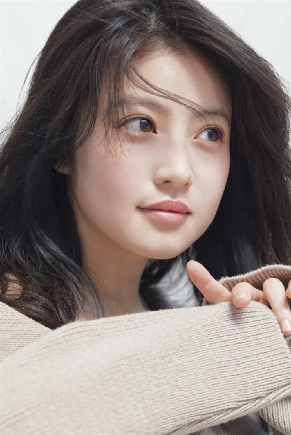 [FRIDAY] 2023.04.19 今田美桜 艶めくヒロイン-漫画客