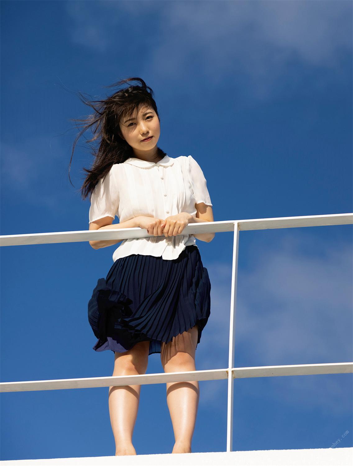 戸田真琴デビュー５周年記念写真集 まことのうそ アサ芸SEXY女優写真集(2021-07-30)-漫画客