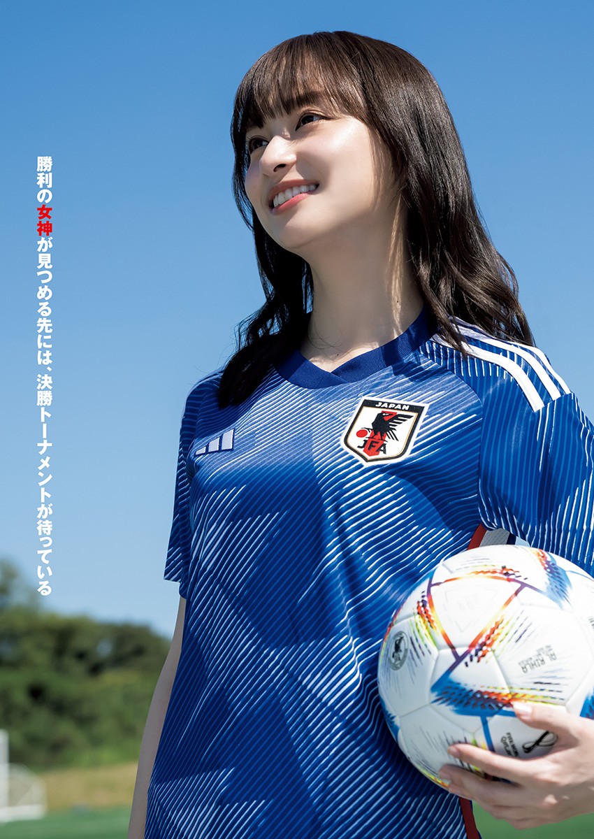 影山优佳 西野梦菜 宇佐美えり-Young Jump 2022.12.08 No.52-漫画客