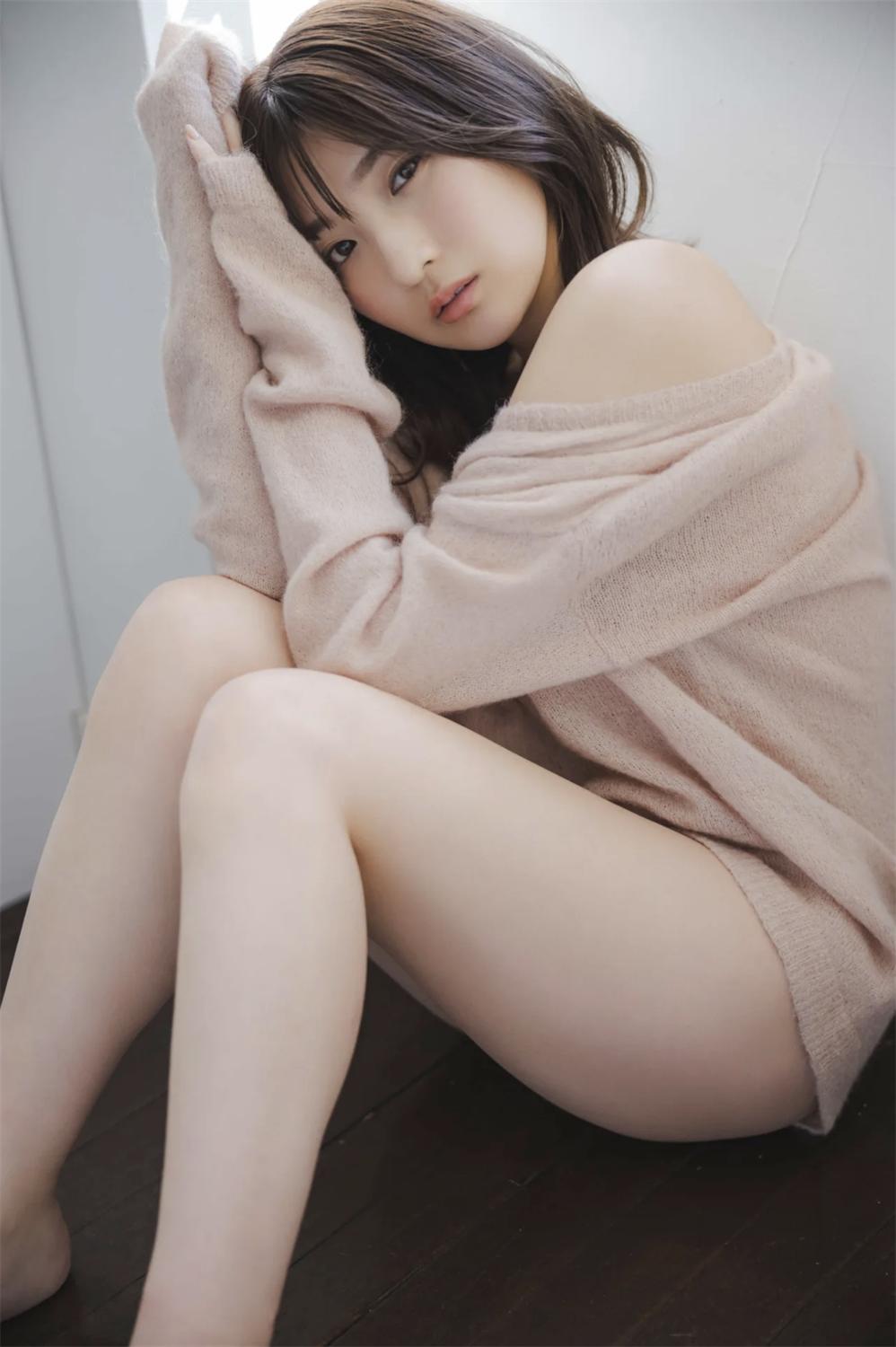 FRIDAYデジタル写真集 三田悠貴 ふわっ、とろっ、もちっ VOL.01 (20カット)-漫画客