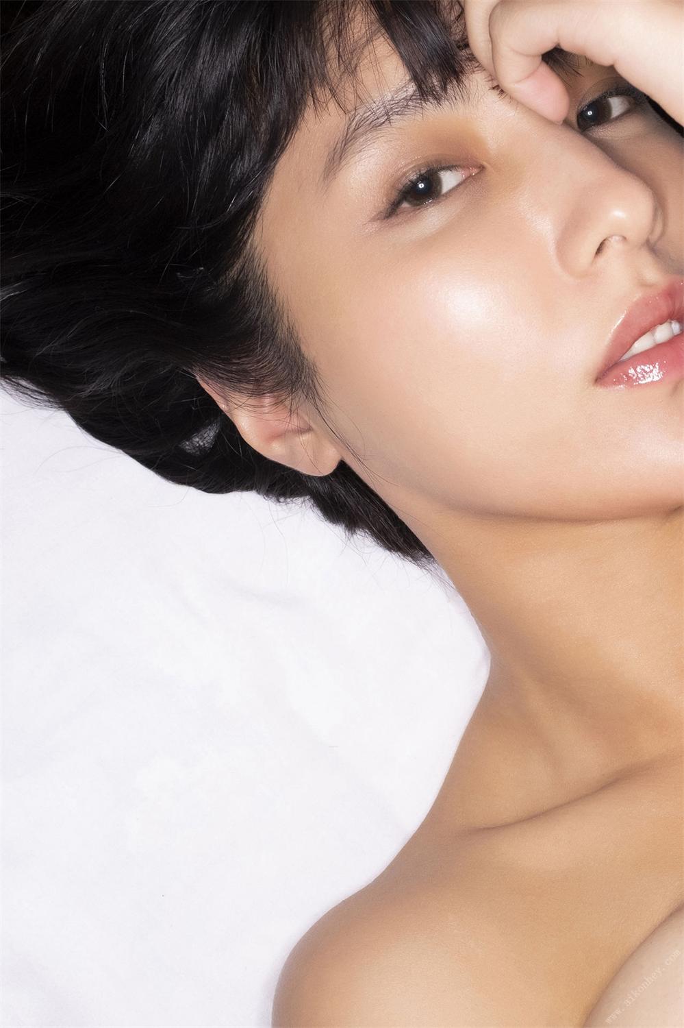渡辺万美写真集「ｒａｂｂｉｔ　特選未公開カット集ｖｏｌ．２」　週刊現代デジタル写真集 2020.07.29-漫画客