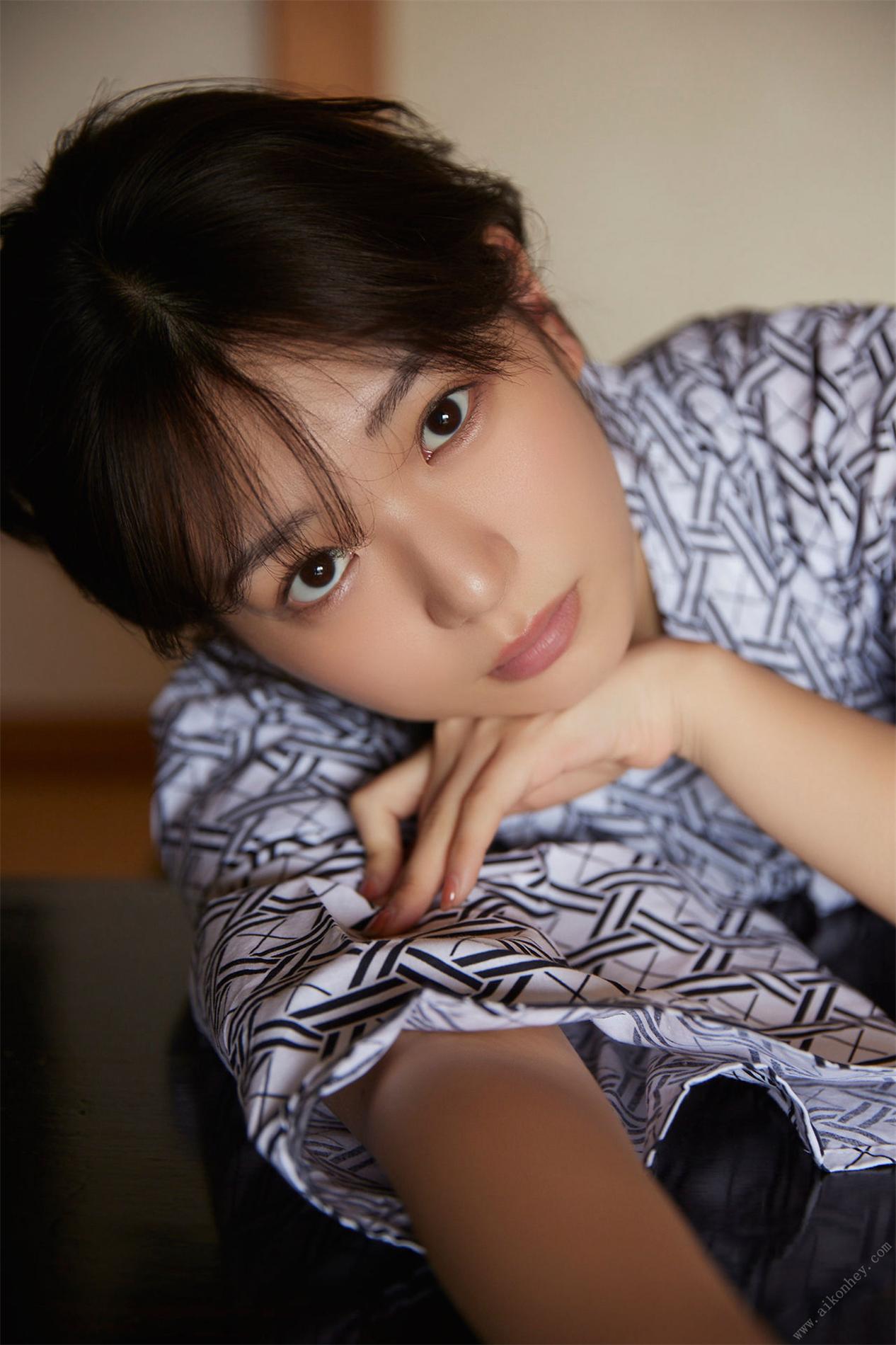 长月翠-長月翠「湯煙と翠と。」写真集-漫画客